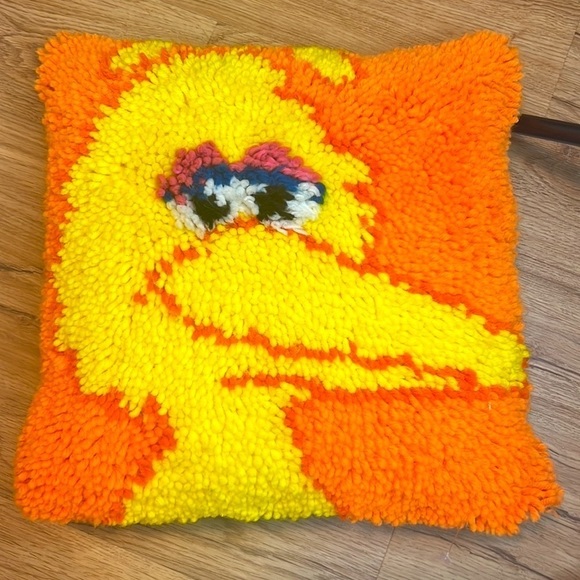 Sesame Street Other - VINTAGE! Super Cute Latch Hook BIG BIRD Sesame Street Pillow